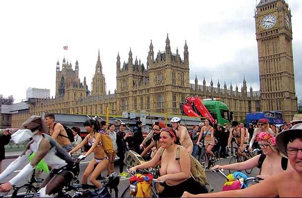 バイク ワールド ライド ネイキッド 女も男も全裸で街中を？！世界裸自転車ライドに日本人が参加したら