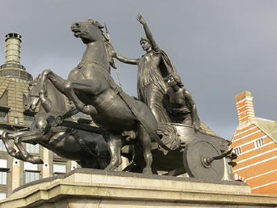 ボーディカ女王の像