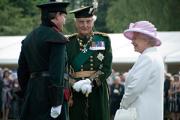 エリザベス女王のファッション Fashioning a Reign: 90 Years of Style from The Queen's Wardrobe