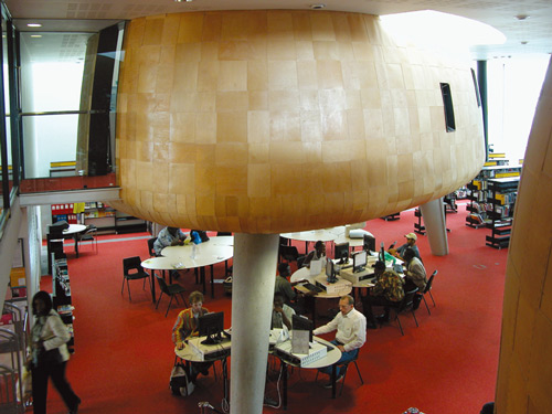 ペッカム公立図書館 Peckham Library