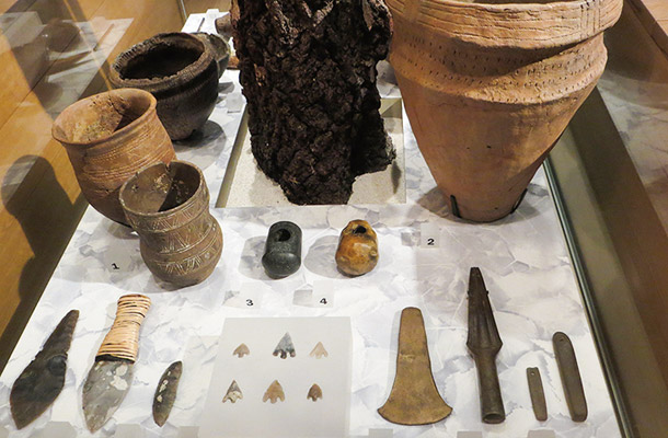 ビーカー人の青銅器や鐘状陶器
